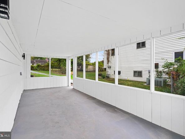 1274 Beverly Road, Warminster PA 18974