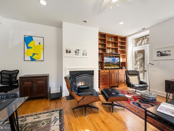 301 G Street NE 2, Washington DC 20002
