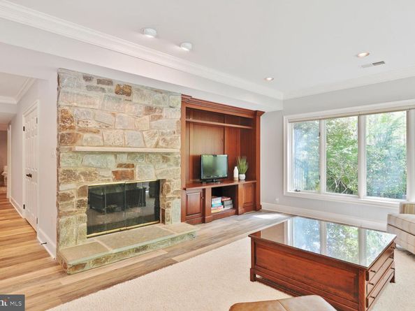 7100 Deer Crossing Court, Bethesda MD 20817