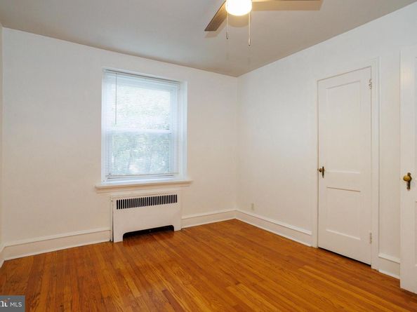 5352 N Broad Street, Philadelphia PA 19141