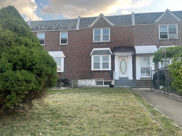 2110 Longshore Avenue, Philadelphia PA 19149