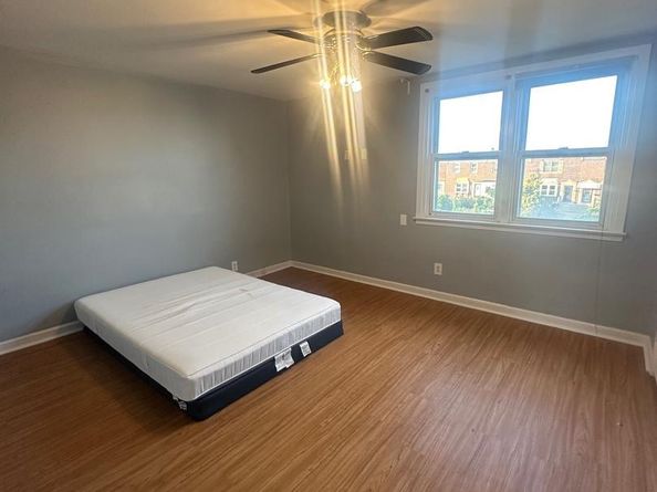 2110 Longshore Avenue, Philadelphia PA 19149