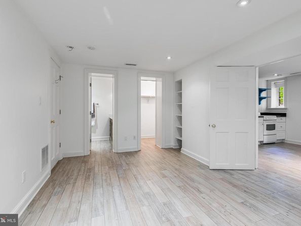 5033 Tilden Street NW, Washington DC 20016