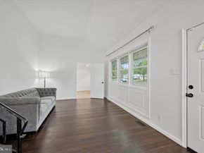 724 Cypress Road, Warminster PA 18974