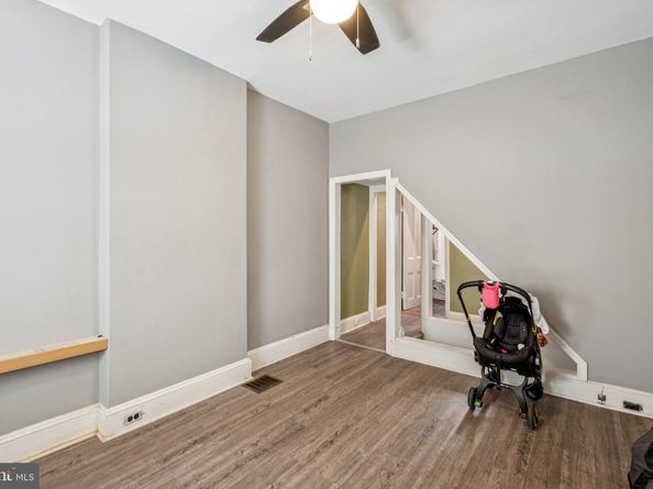 1105 Latimer Street, Philadelphia PA 19107