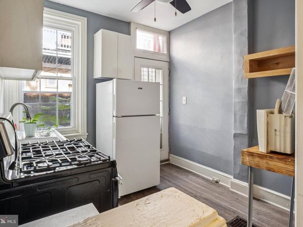 1105 Latimer Street, Philadelphia PA 19107
