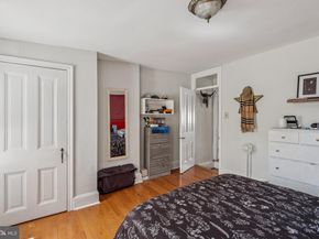1105 Latimer Street, Philadelphia PA 19107