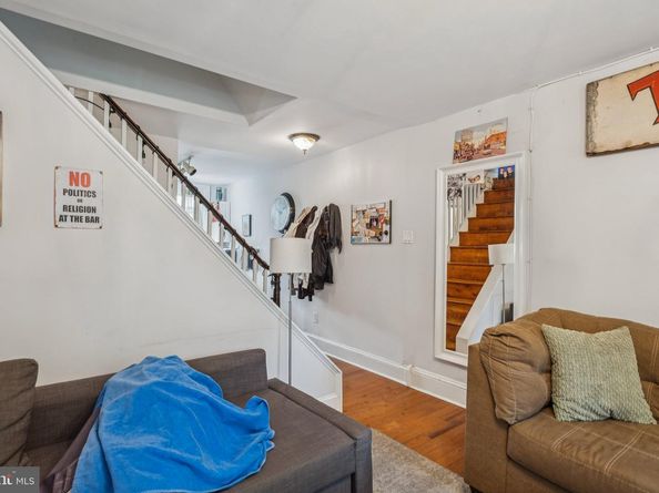 1105 Latimer Street, Philadelphia PA 19107
