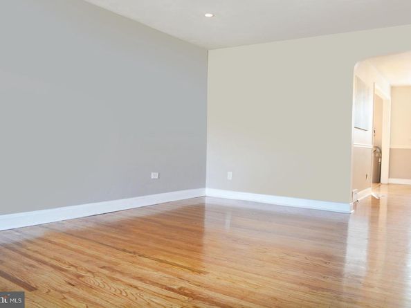 1016 Poplar Avenue, Glenolden PA 19036