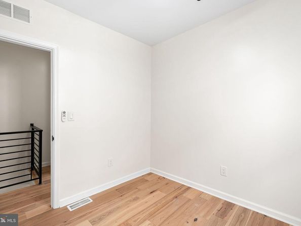 29 N 54TH Street, Philadelphia PA 19139