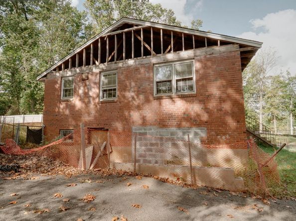 6649 Kerns Road, Falls Church VA 22042