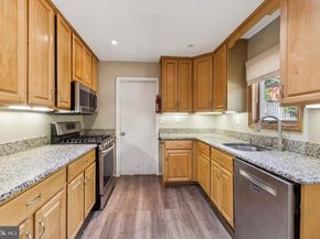 6108 Larstan Drive, Alexandria VA 22312
