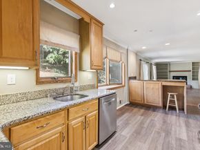 6108 Larstan Drive, Alexandria VA 22312