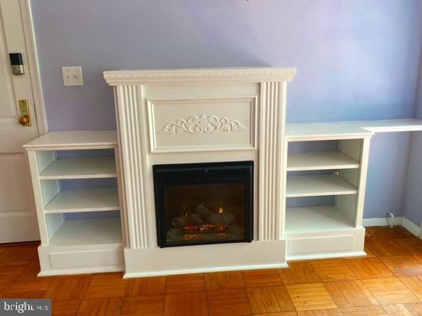 3325 Valley Drive, Alexandria VA 22302