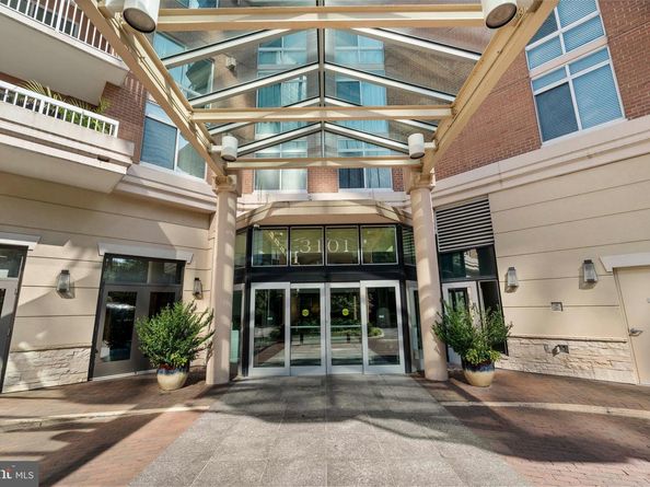 3101 N Hampton Drive 407, Alexandria VA 22302