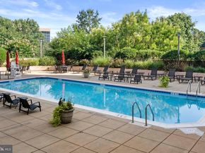 3101 N Hampton Drive 407, Alexandria VA 22302
