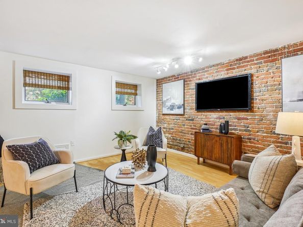 1738 T Street NW 1, Washington DC 20009