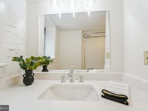 1738 T Street NW 1, Washington DC 20009