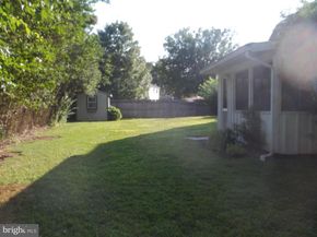 5 Broadale Road, Doylestown PA 18901