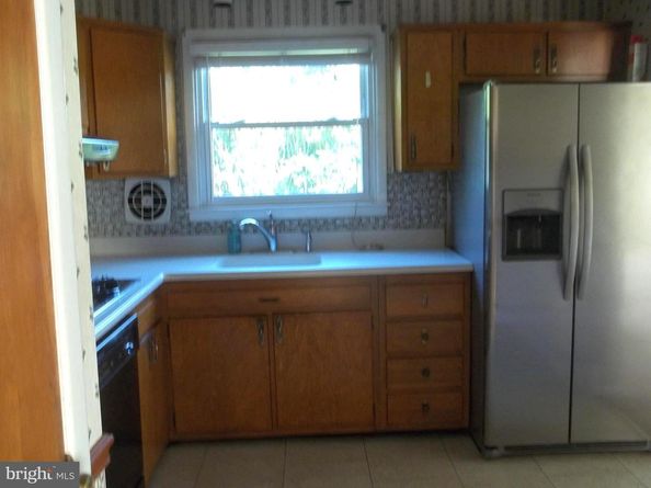 5 Broadale Road, Doylestown PA 18901