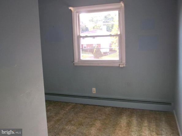 5 Broadale Road, Doylestown PA 18901