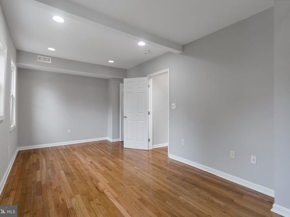 5126 Call Place SE, Washington DC 20019