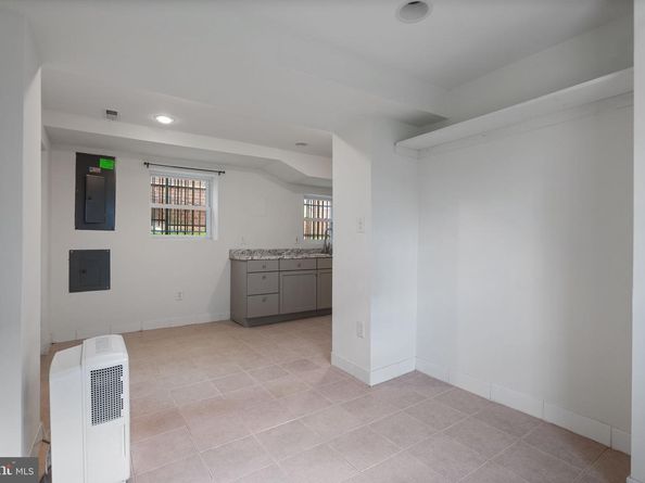 5126 Call Place SE, Washington DC 20019