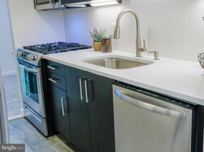 3376 Woodburn Road 24, Annandale VA 22003