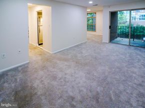 3376 Woodburn Road 24, Annandale VA 22003