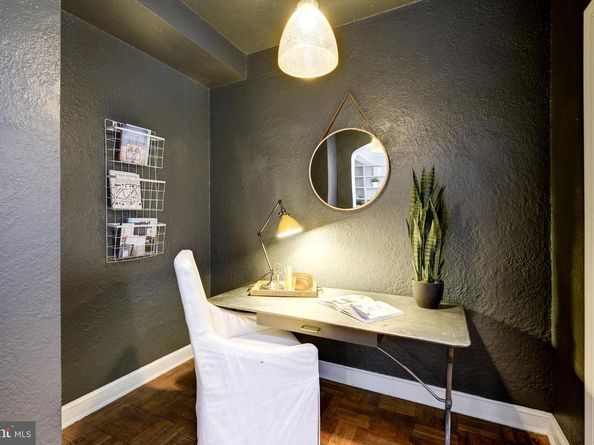 1010 25TH Street NW 202, Washington DC 20037