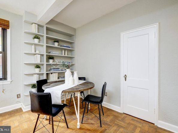1010 25TH Street NW 202, Washington DC 20037