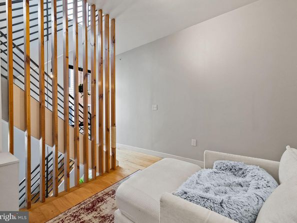 858 N Leithgow Street, Philadelphia PA 19123