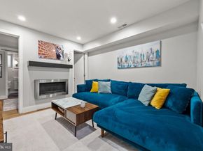 858 N Leithgow Street, Philadelphia PA 19123