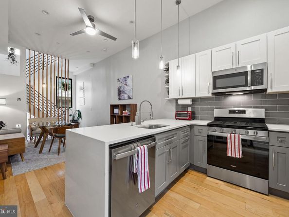 858 N Leithgow Street, Philadelphia PA 19123