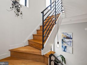858 N Leithgow Street, Philadelphia PA 19123