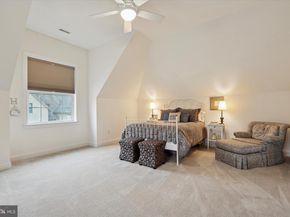 204 Pelham Court, Flourtown PA 19031