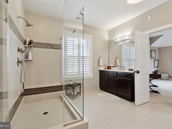 204 Pelham Court, Flourtown PA 19031