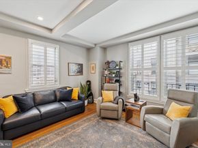 1901 Walnut Street 14F, Philadelphia PA 19103