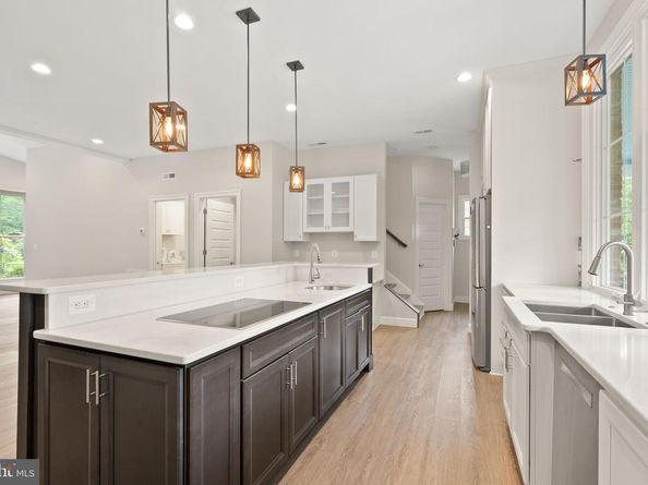 5104 Birch Lane, Annandale VA 22003