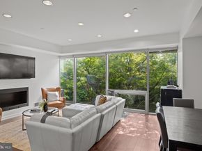 122 New Street 2C, Philadelphia PA 19106
