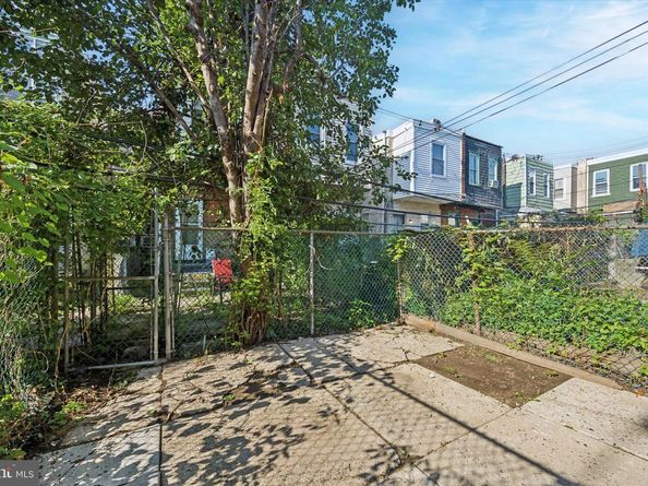 5646 Hazel Avenue, Philadelphia PA 19143