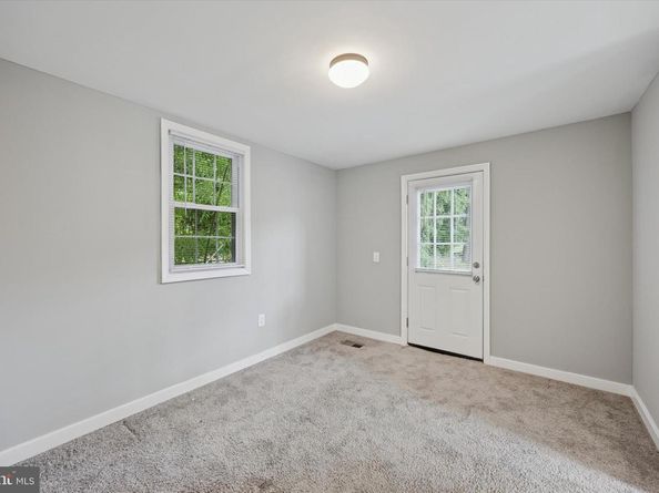 2415 Franklin Avenue, Secane PA 19018