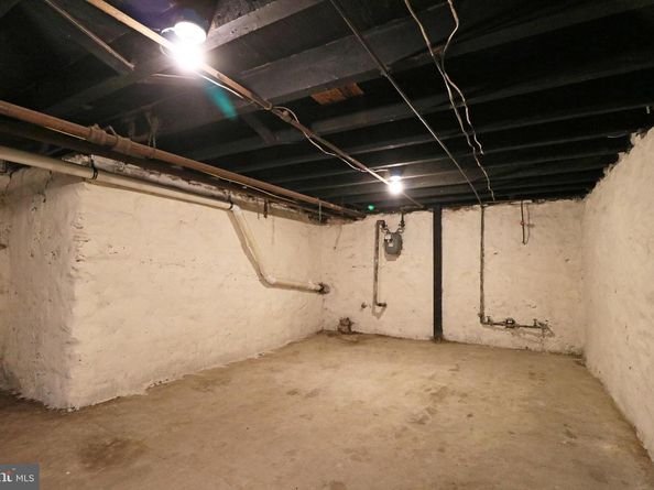 416 Jackson Avenue, Darby PA 19023