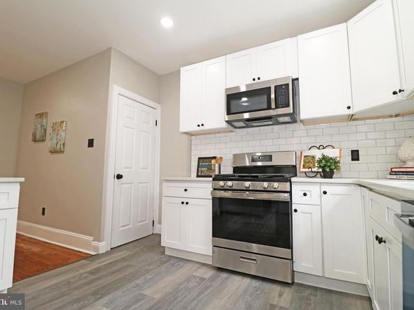 416 Jackson Avenue, Darby PA 19023