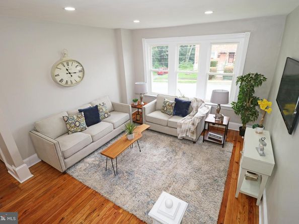 416 Jackson Avenue, Darby PA 19023