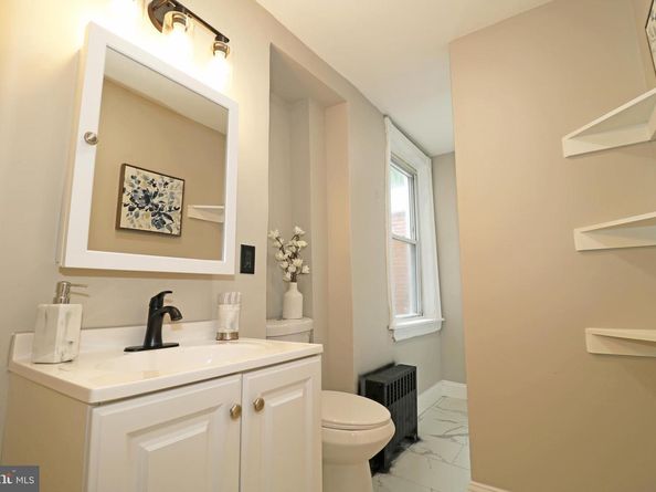 416 Jackson Avenue, Darby PA 19023