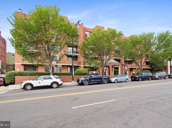 2320 Wisconsin Avenue NW 206, Washington DC 20007
