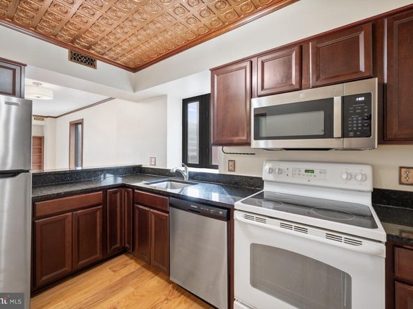 2320 Wisconsin Avenue NW 206, Washington DC 20007