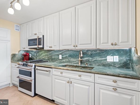 700 New Hampshire Avenue NW 1109, Washington DC 20037