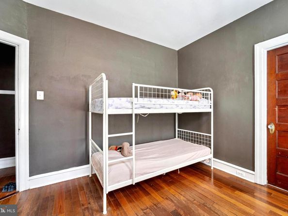 5822 Cedarhurst Street, Philadelphia PA 19143